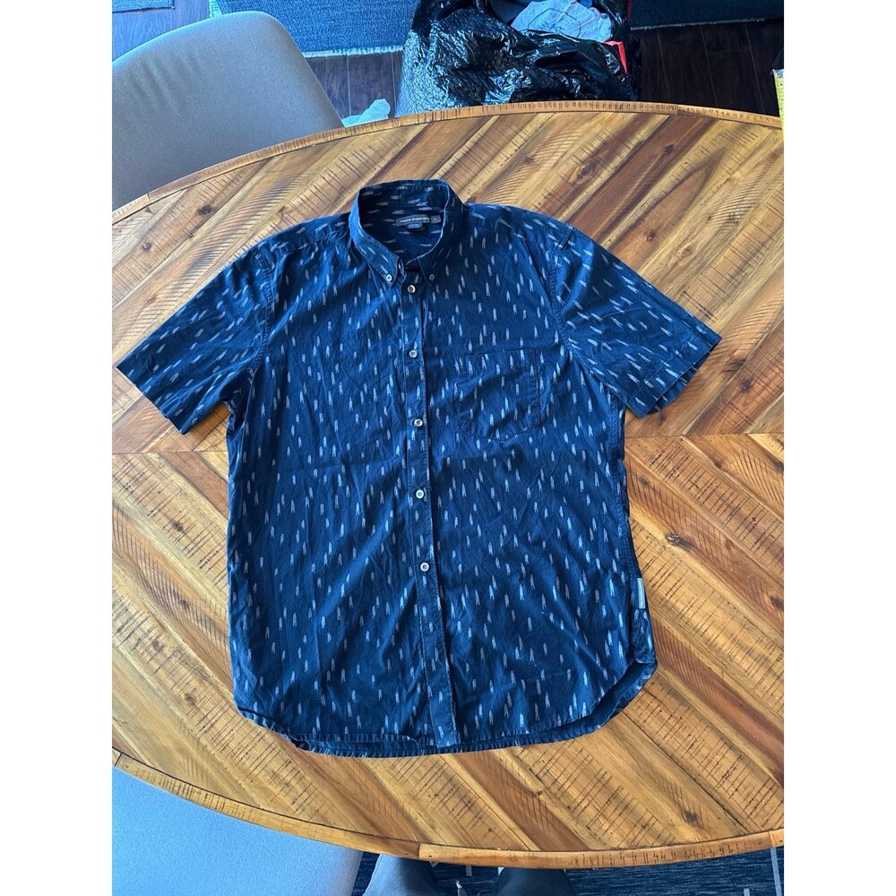 French Connection Short Sleeve Button up navy blue Shirt mens large